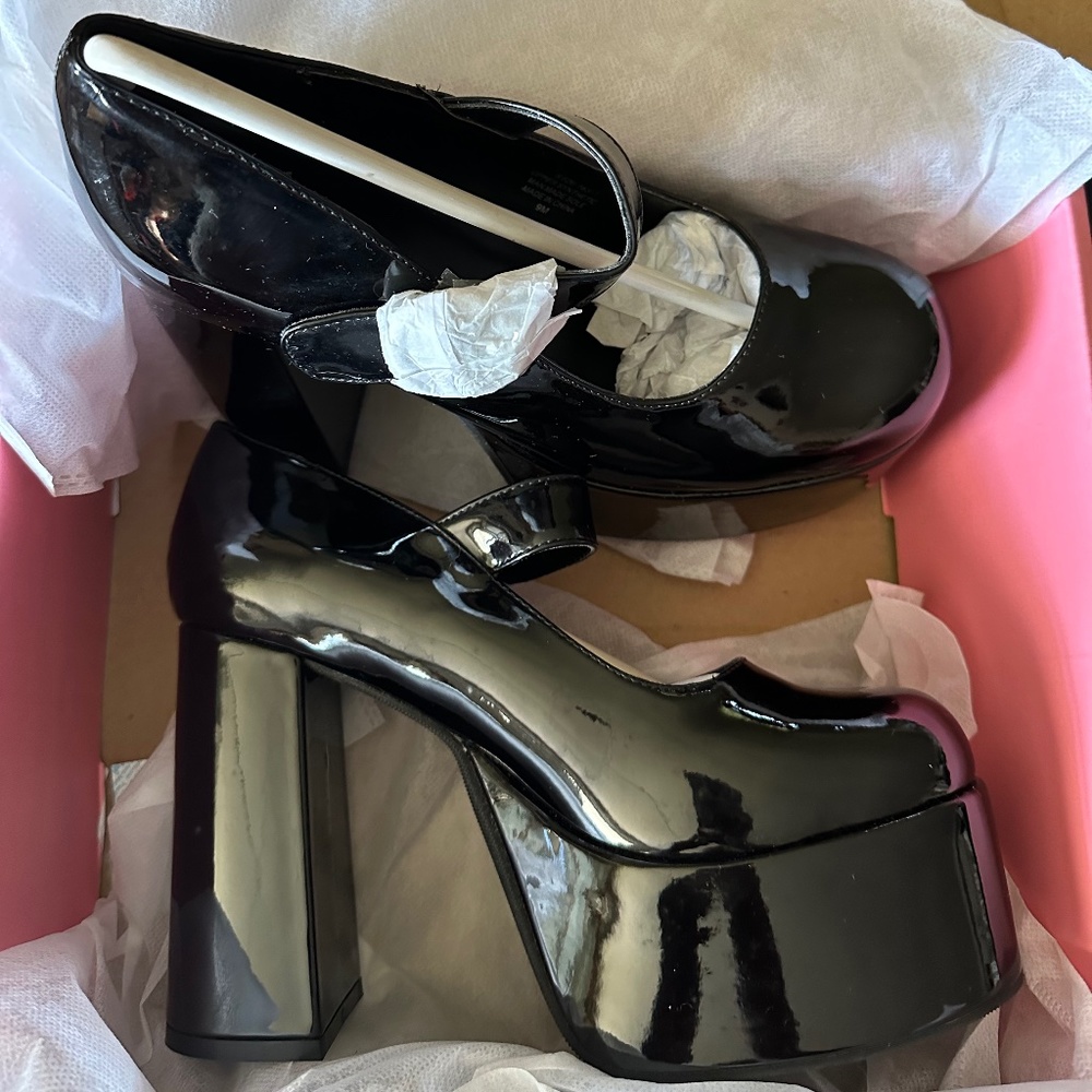 Sugar Thrillz Mary Jane Platforms